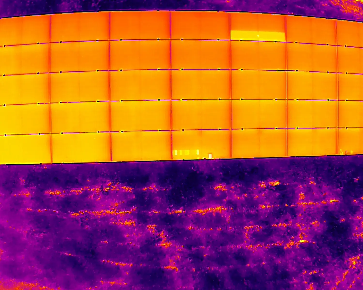 Drohnenblick, Thermografie einer Solaranlage