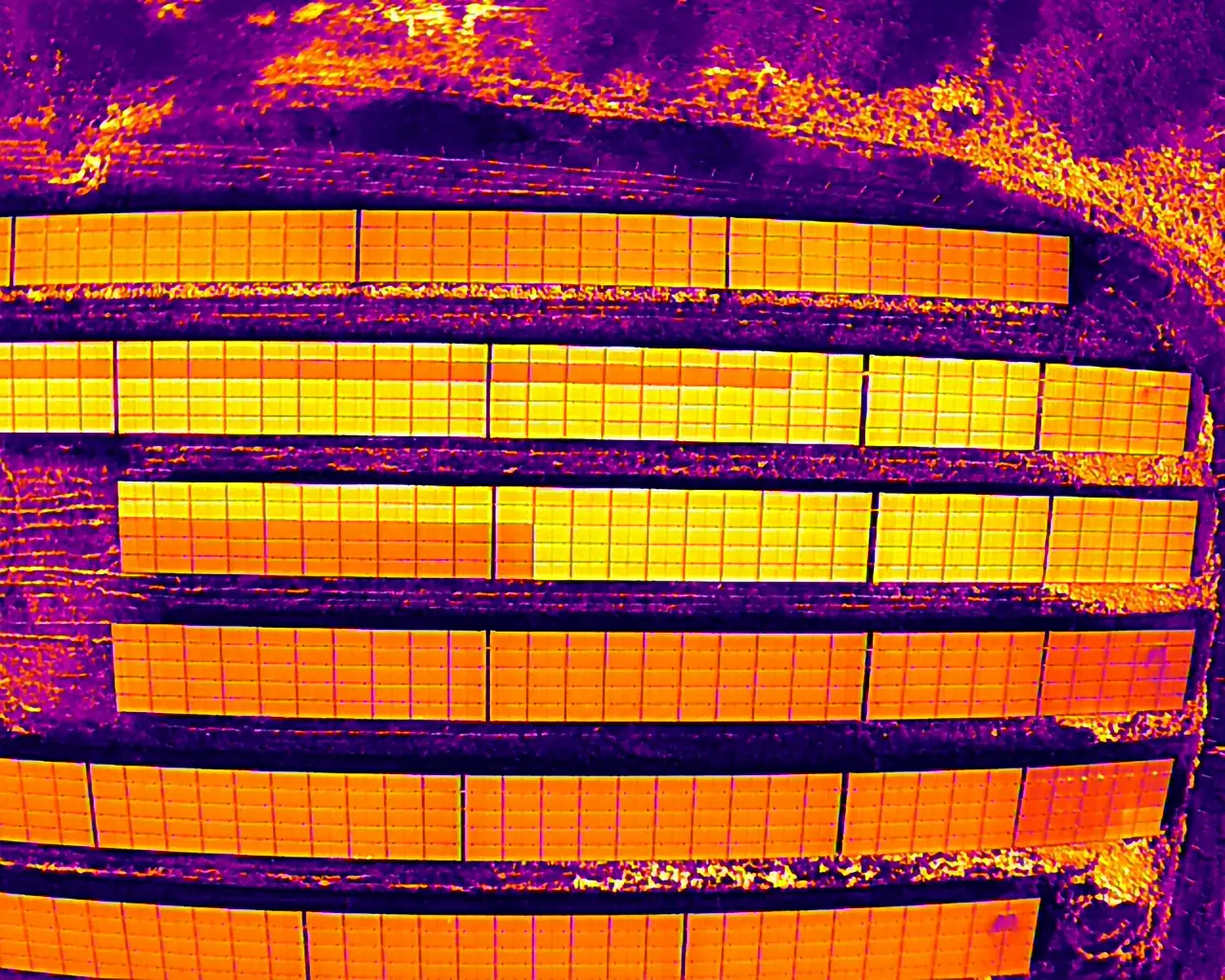 Drohnenblick, Thermografie einer Solaranlage