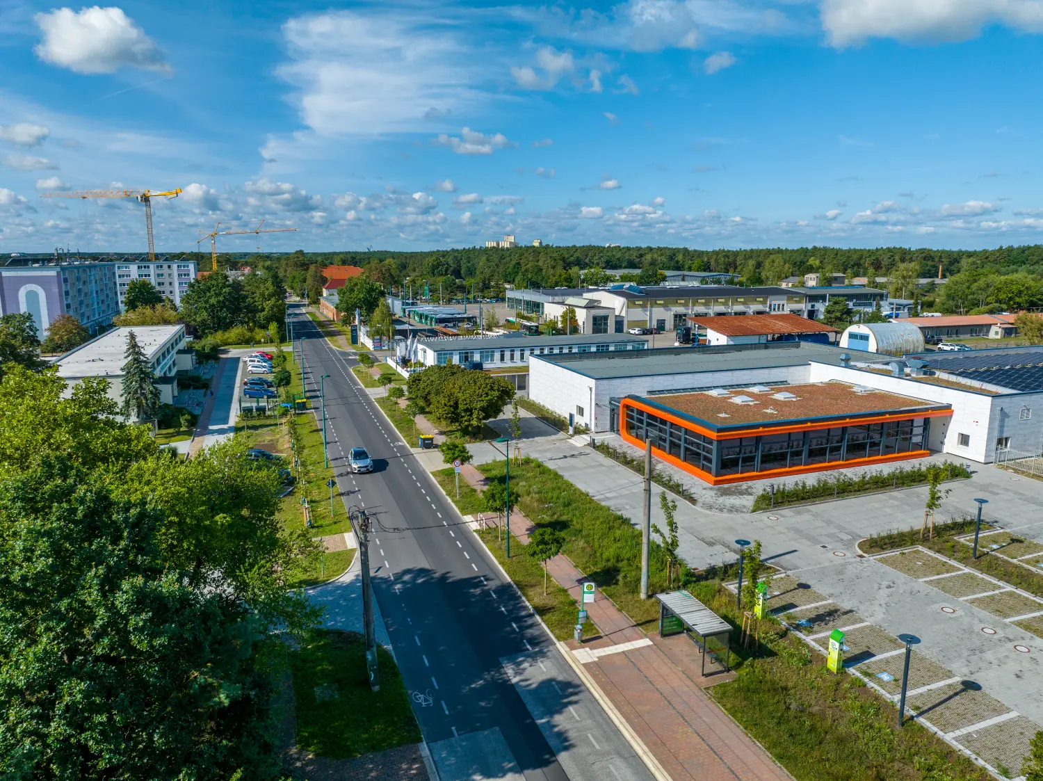 Drohnenblick, Luftbildaufnahmen von Häusern/Grundstücken