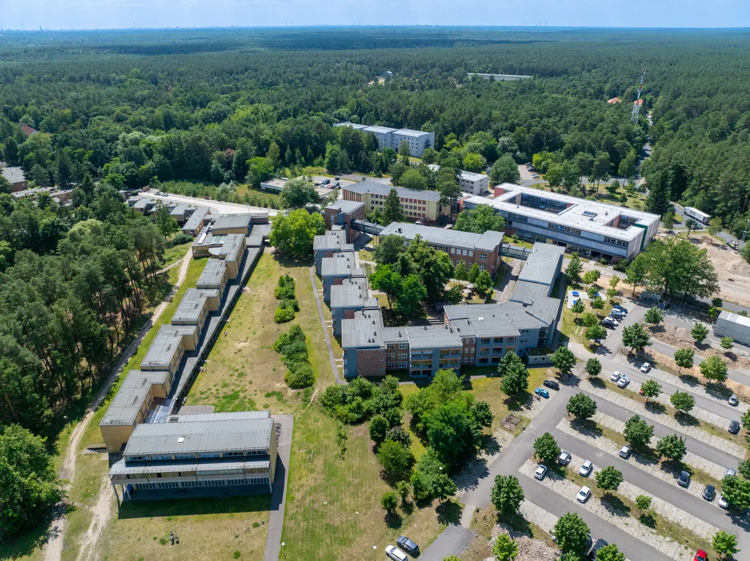 Drohnenblick, Luftbildaufnahmen von Häusern/Grundstücken